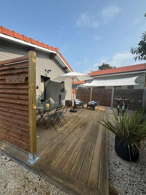 Les Cabanes De L'Airial Pignots Andernos-les-Bains Exteriör bild