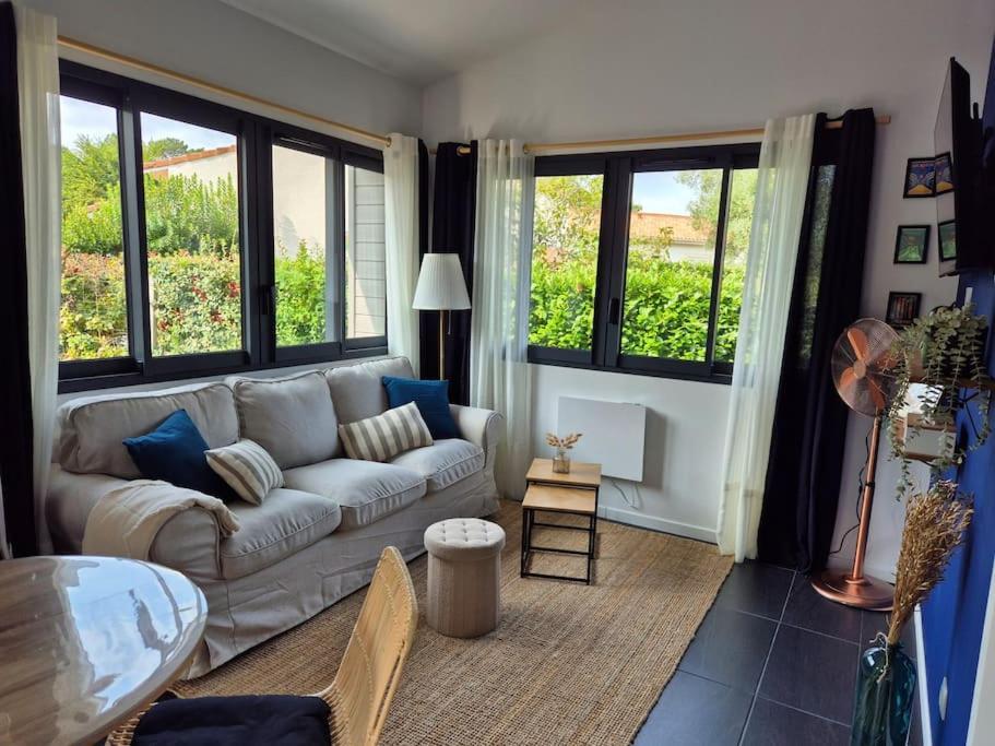Les Cabanes De L'Airial Pignots Andernos-les-Bains Exteriör bild
