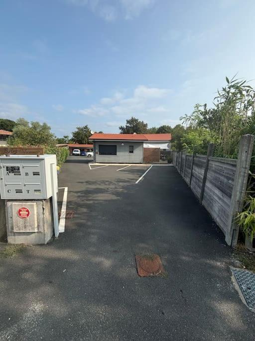 Les Cabanes De L'Airial Pignots Andernos-les-Bains Exteriör bild
